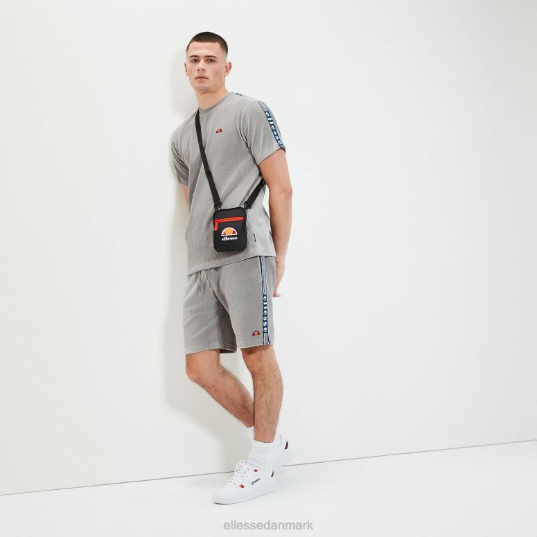 Ellesse Mænd kort tomat J282F428 tøj grå